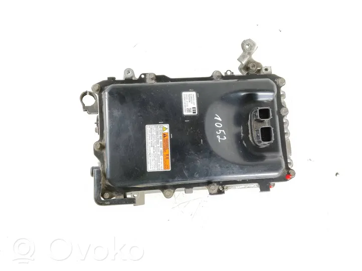 Toyota C-HR Convertisseur / inversion de tension inverseur G920047330