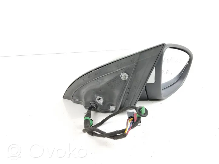 Volkswagen PASSAT CC Front door electric wing mirror E1021005