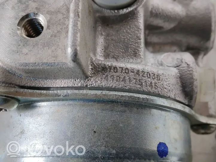 Toyota RAV 4 (XA50) Bremskraftverstärker 4707042030