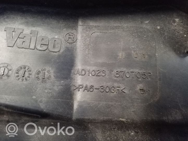 Opel Signum Osłona wentylatora chłodnicy 24410989