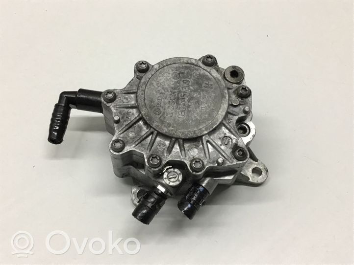 Audi A3 S3 8P Alipainepumppu 03G145209