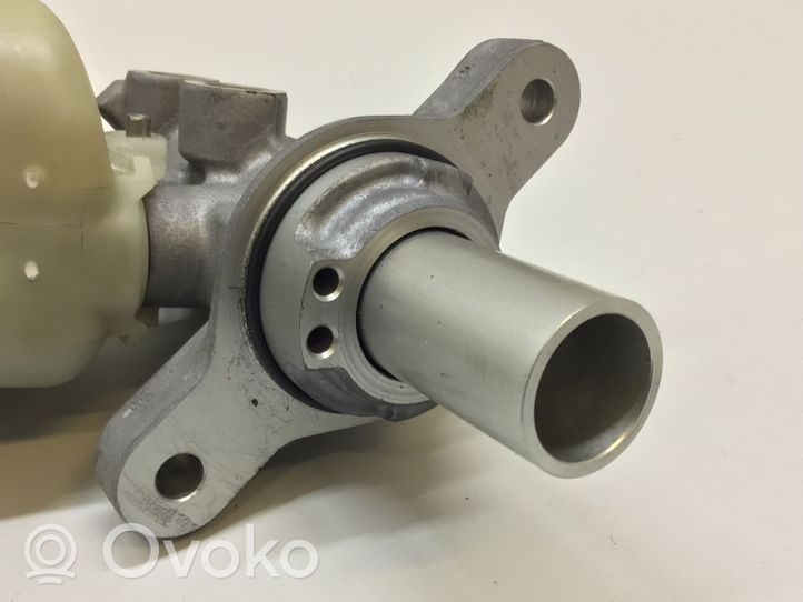 Jeep Cherokee Master brake cylinder OEM