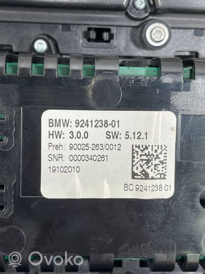 BMW 5 F10 F11 Climate control unit 9241238