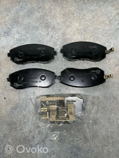 Subaru Impreza II Klocki hamulcowe przednie 26296FE083