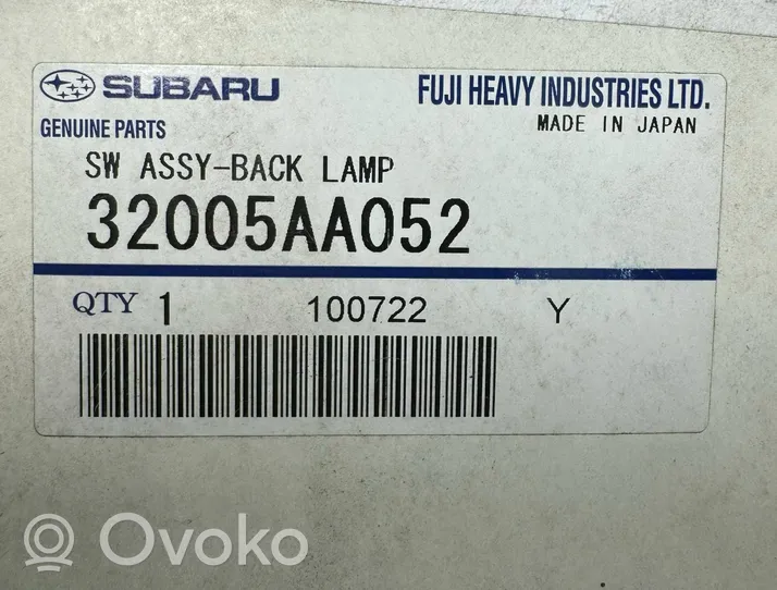 Subaru Outback Włącznik / Czujnik świateł cofania 32005AA052