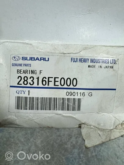 Subaru Impreza II Etupyörän napa laakerilla 28316FE000