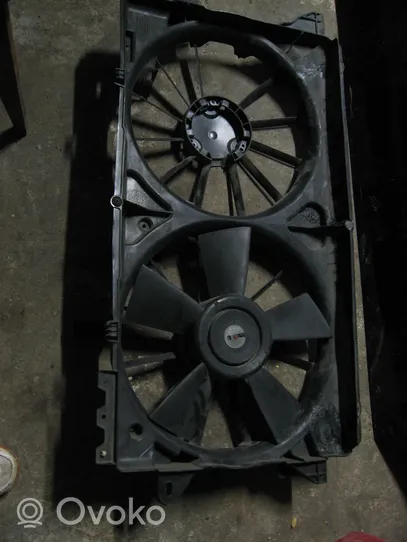 Lincoln Town Car Elektrisks radiatoru ventilators 