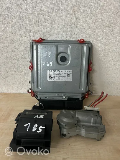 Mercedes-Benz E W211 Kit centralina motore ECU e serratura a6421500191