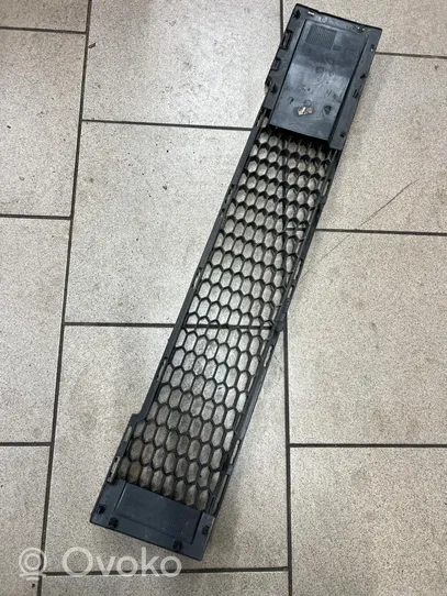 Fiat 500 Maskownica / Grill / Atrapa górna chłodnicy 51816843