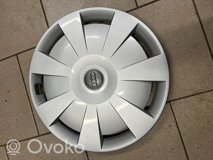 Audi A3 S3 8V R16 wheel hub/cap/trim 