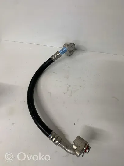 Ford Transit -  Tourneo Connect Ilmastointilaitteen putki (A/C) 