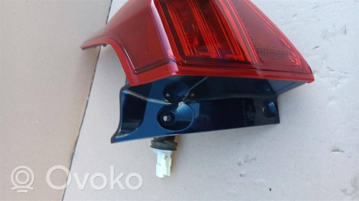 Suzuki Vitara (LY) Lampa tylna w4189