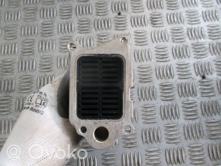 Ford Focus Refroidisseur de vanne EGR MM111BL