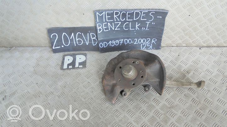 Mercedes-Benz CLK A208 C208 Fusée d'essieu de moyeu de la roue avant 