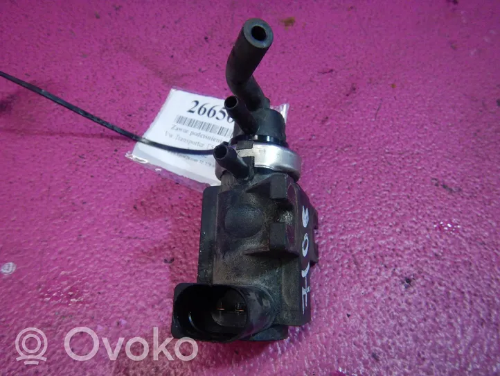 Volkswagen Transporter - Caravelle T5 Vacuum valve 1J0906627C