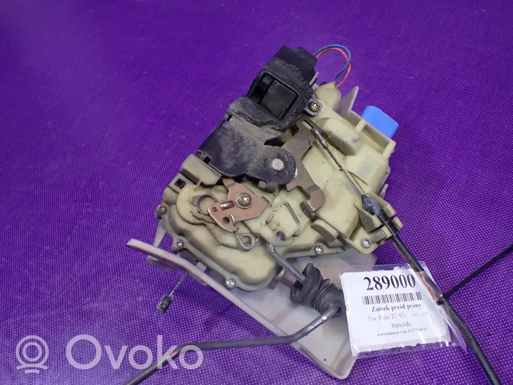 Volkswagen Polo IV 9N3 Zamek drzwi przednich 