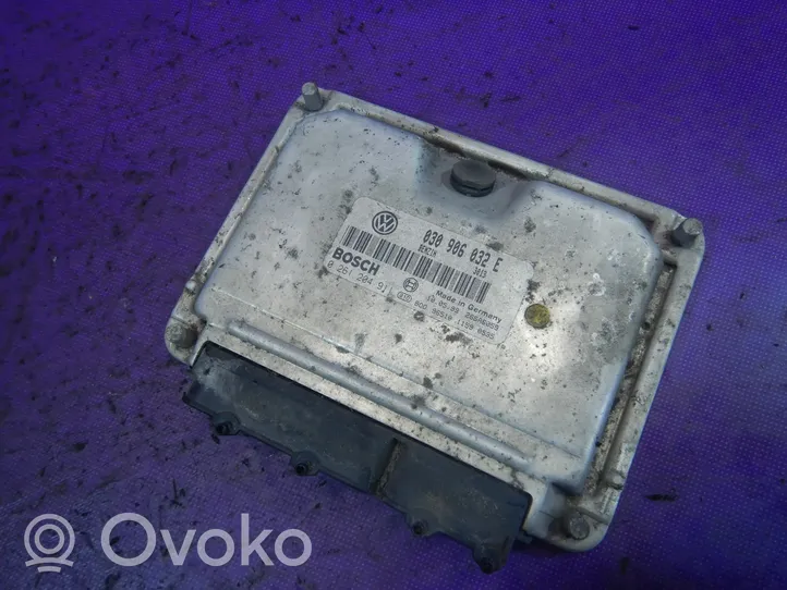 Volkswagen Lupo Komputer / Sterownik ECU silnika 030906032E