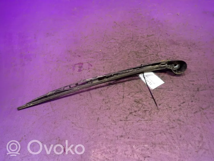 Audi A6 Allroad C5 Rear wiper blade arm 8D9955407A