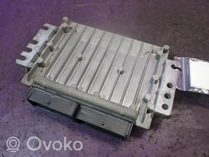 Renault Megane I Komputer / Sterownik ECU silnika 7700114850