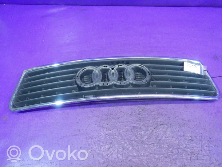 Audi A6 Allroad C5 Grille calandre supérieure de pare-chocs avant 4B0853651F