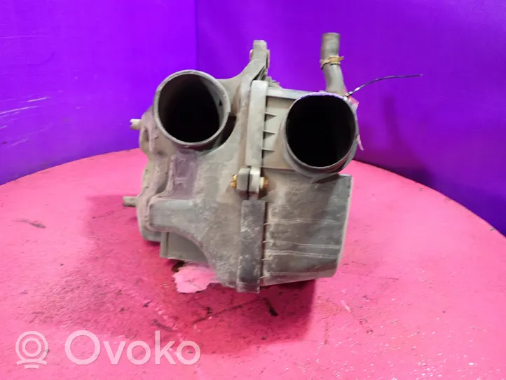 Honda CR-V Boîtier de filtre à air 