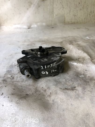 Audi Q3 8U Alipainepumppu 03l145100