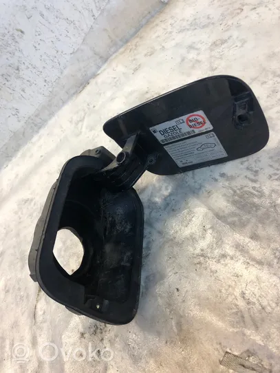 Volkswagen Jetta VI Bouchon, volet de trappe de réservoir à carburant 1k0010497c