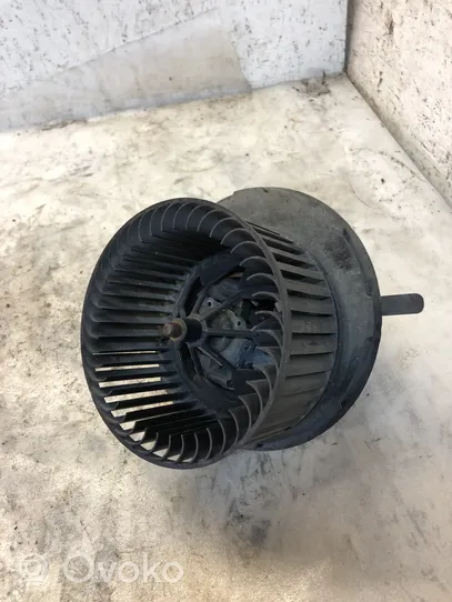 Volkswagen Jetta VI Ventola riscaldamento/ventilatore abitacolo 1K1819015C