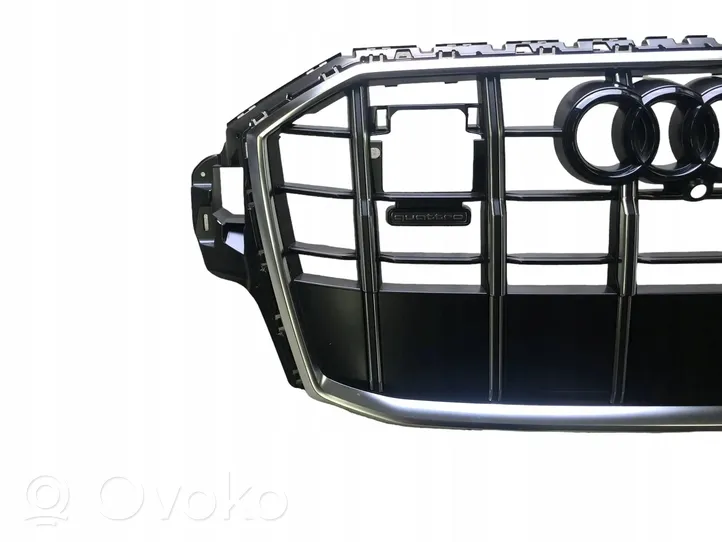 Audi Q7 4M Grille calandre supérieure de pare-chocs avant 4M0853651AK