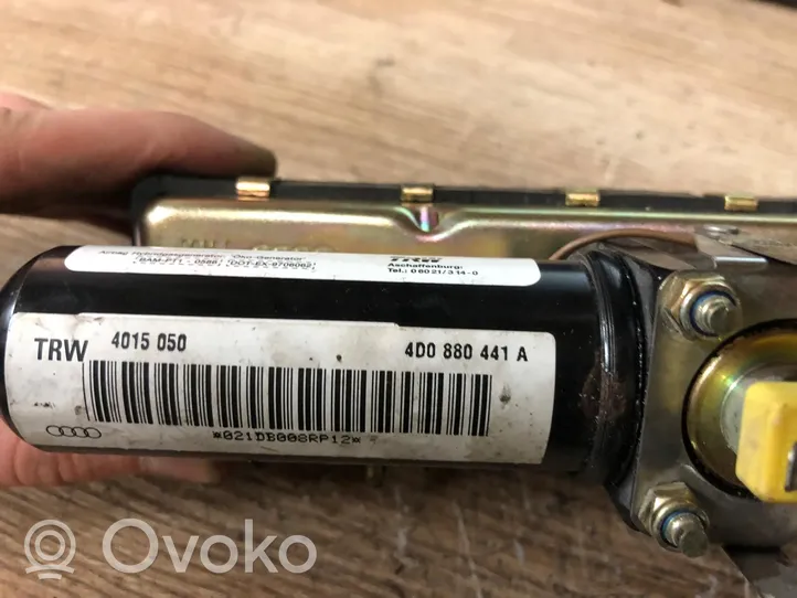 Audi A8 S8 D2 4D Šoninė oro pagalvė 4D0880441A