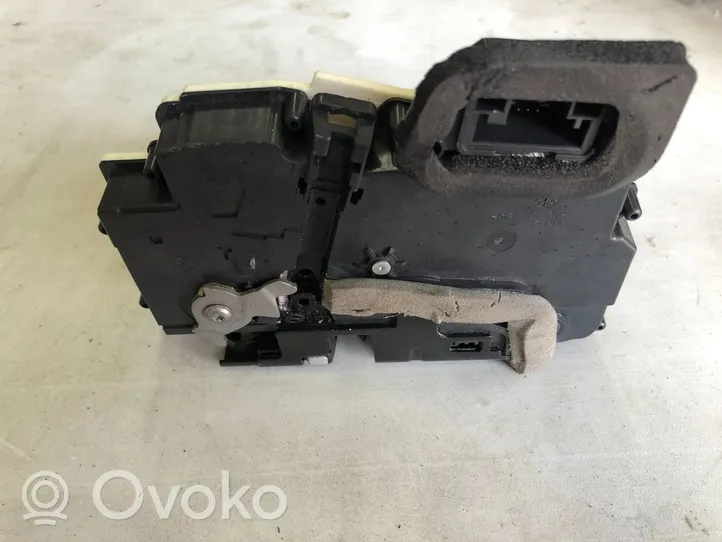 Audi A6 S6 C8 4K Zamek drzwi przednich 4K2