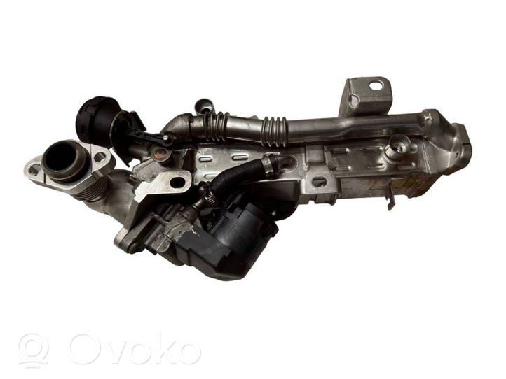 BMW 4 F32 F33 Refrigerador de la válvula EGR 8476993