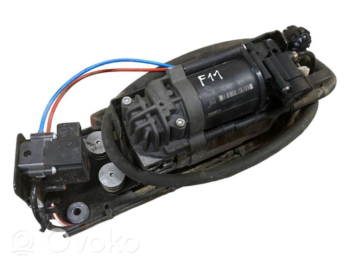 BMW 5 F10 F11 Kompresor zawieszenia tylnego pneumatycznego 6794465