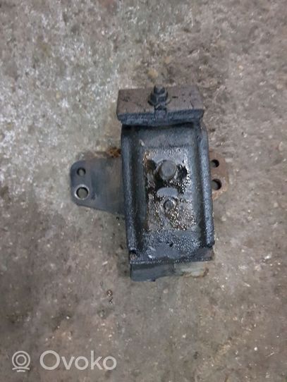 Nissan Navara D22 Support de moteur, coussinet 