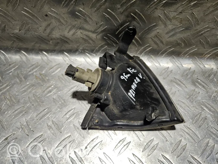 Nissan Primera Indicatore di direzione anteriore 6R019524