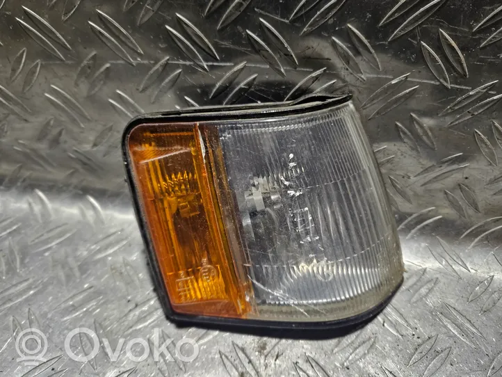 Mitsubishi Galant Indicatore di direzione anteriore 4410446R