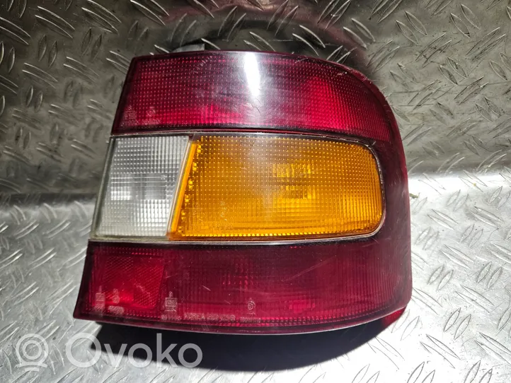 Hyundai Lantra I Takavalot 023504