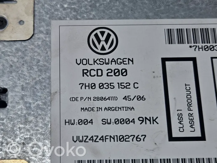 Volkswagen Transporter - Caravelle T5 Panel / Radioodtwarzacz CD/DVD/GPS 7H0035152C