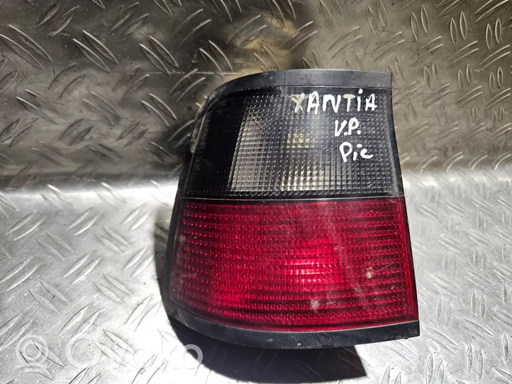 Citroen Xantia Lampa tylna 290901