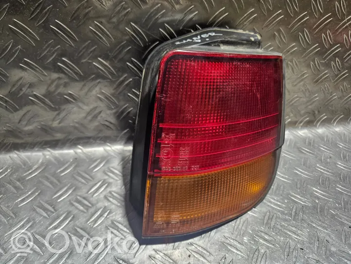 Mitsubishi Space Runner Lampa tylna 0431550R