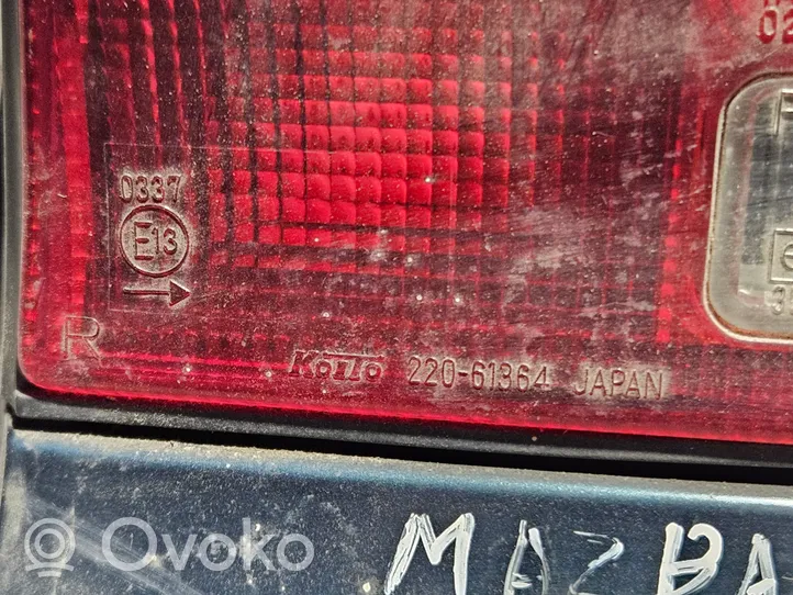 Mazda 121 Feux arrière / postérieurs 22061364