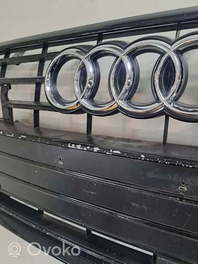 Audi A6 S6 C8 4K Grotelės priekinės 4K0853651C