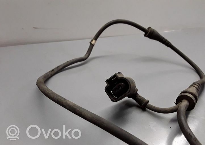 Audi A4 S4 B6 8E 8H ABS brake wheel speed sensor 0765006682