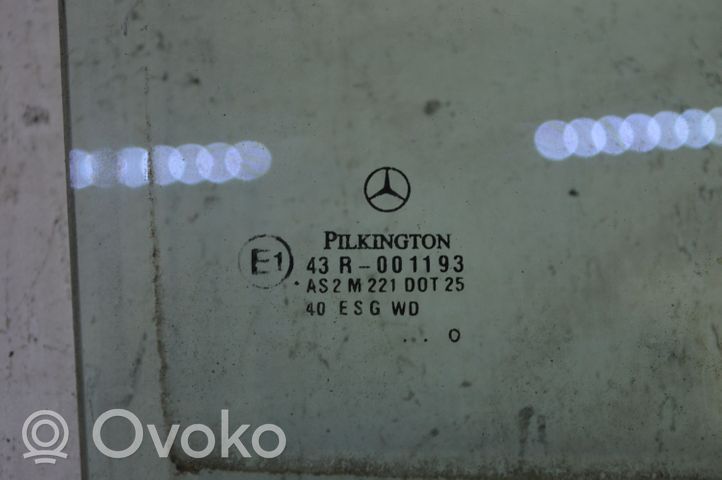 Mercedes-Benz C W203 Takaoven ikkunalasi A2037350210