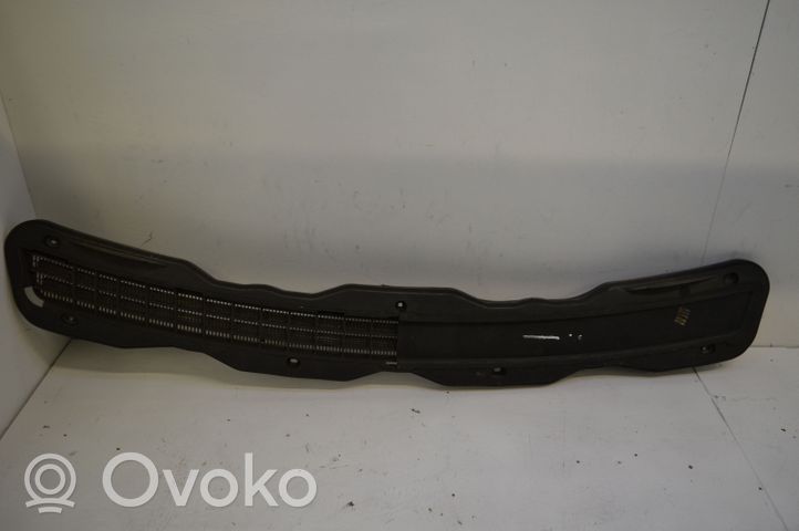 Mercedes-Benz E W210 Bonnet/hood grill A2108800705