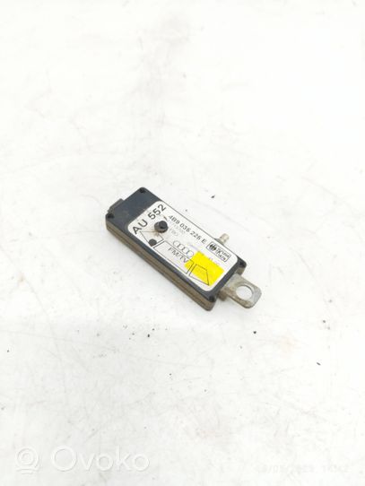 Audi A6 S6 C5 4B Boîtier module alarme 4B9035225E