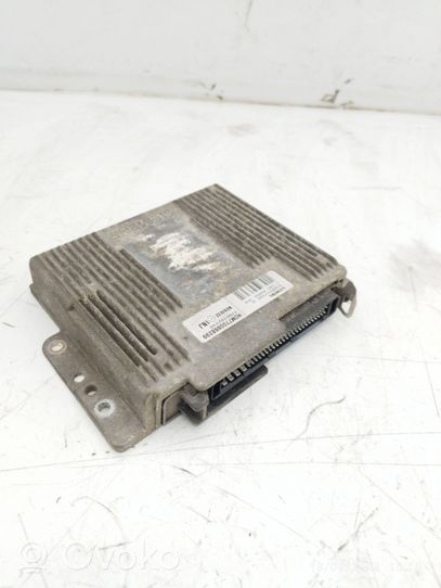 Renault Megane I Sterownik / Moduł ECU 7700868299