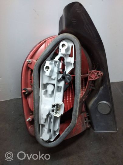 Renault Modus Rear/tail lights 8200538785