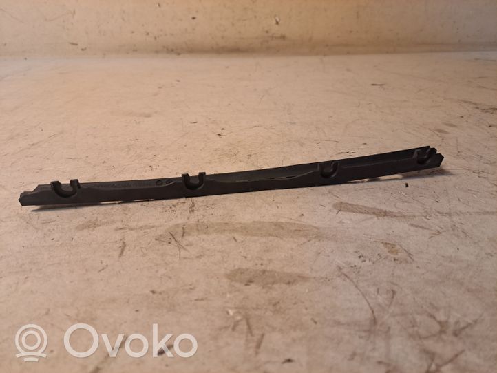 Audi A6 S6 C6 4F Joint en caoutchouc de porte avant 4F0831345