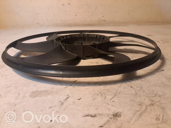 BMW 5 E60 E61 Hélice moteur ventilateur 613298